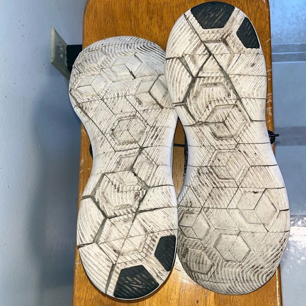 Women’s Nike Black and White Flex Contact Size 11/Euro 43 - Picture 7 of 9